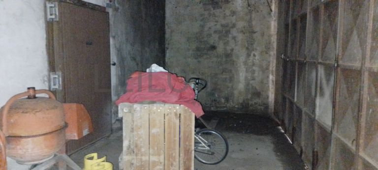 Moradia V4 com Terreno · Britiande, Lamego