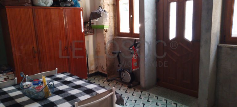 Moradia V4 com Terreno · Britiande, Lamego