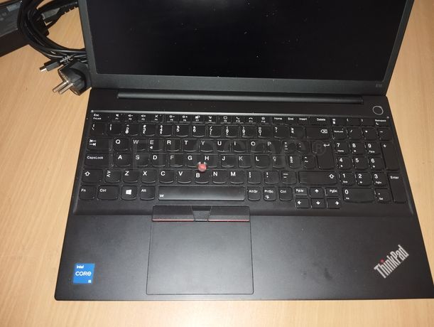 Monitor · Portátil