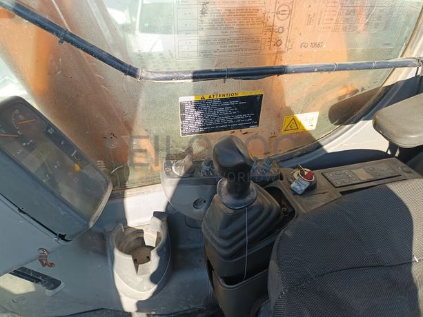 Giratória Hitachi · Ano 2003