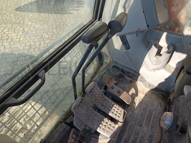 Giratória Hitachi · Ano 2003