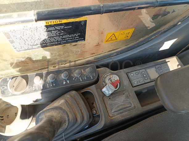 Giratória Hitachi · Ano 2003