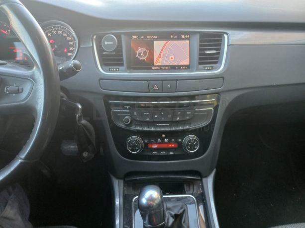 Peugeot 508 · Ano 2011