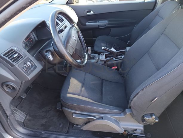 Volvo C30 · Ano 2010