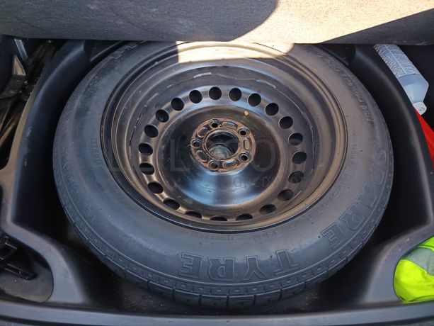 Volvo C30 · Ano 2010