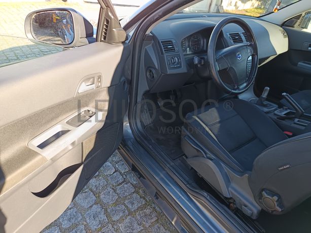 Volvo C30 · Ano 2010