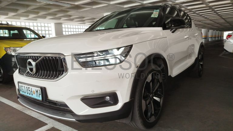 Volvo/XC40