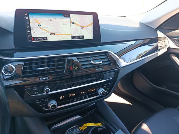 BMW 530e Performance · Ano 2017