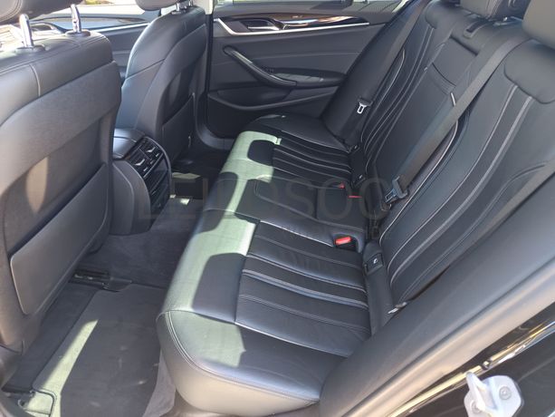 BMW 530e Performance · Ano 2017