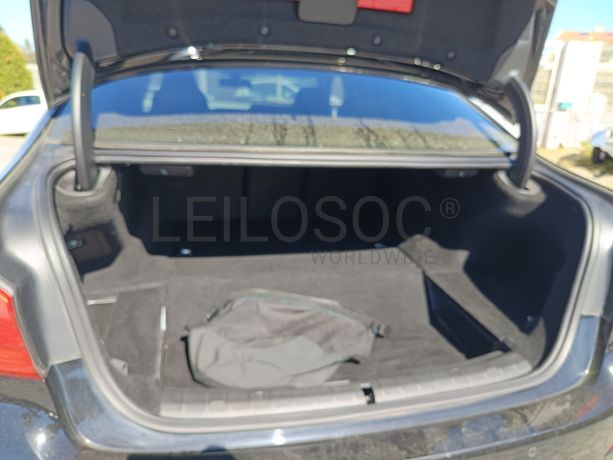 BMW 530e Performance · Ano 2017