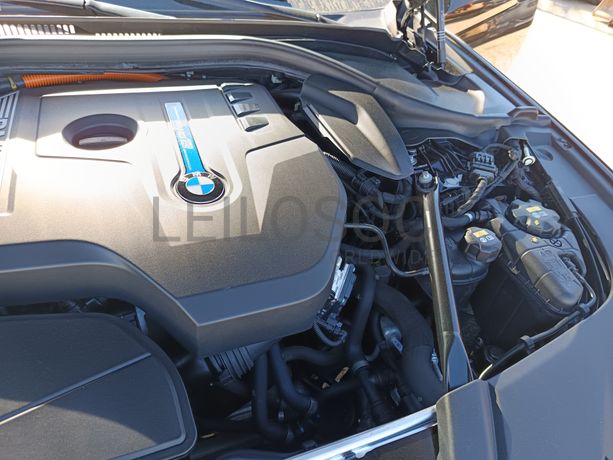 BMW 530e Performance · Ano 2017