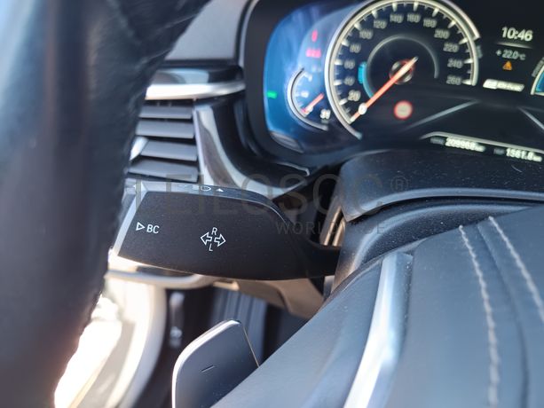 BMW 530e Performance · Ano 2017