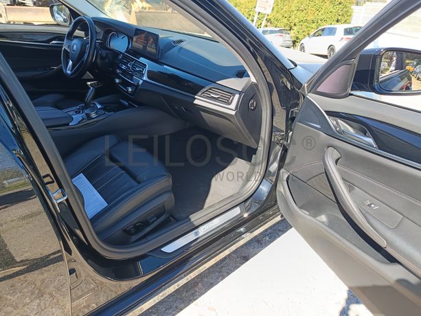 BMW 530e Performance · Ano 2017