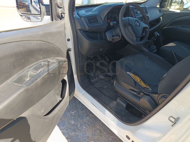 Opel Combo · Ano 2016