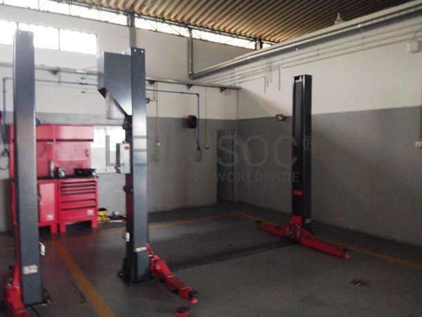 Elevador de 2 colunas Electro Hidráulico