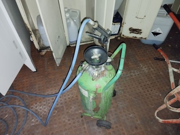 Equipamento de Apoio à Indústria · Stock