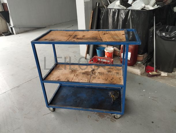 Equipamento de Apoio à Indústria · Stock