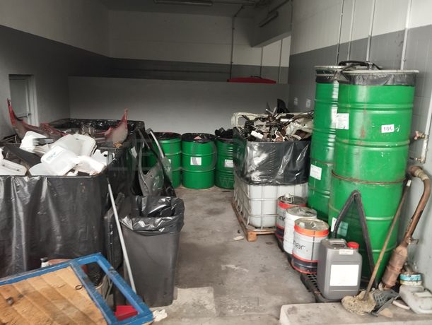 Equipamento de Apoio à Indústria · Stock