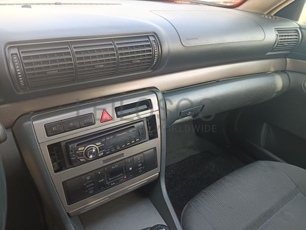 Audi A4 · Ano 1999