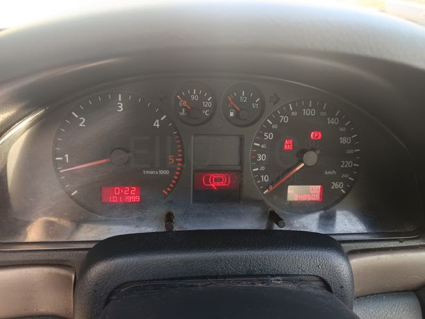 Audi A4 · Ano 1999