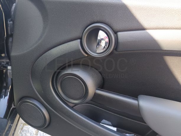 Mini Cooper One D · Ano 2012