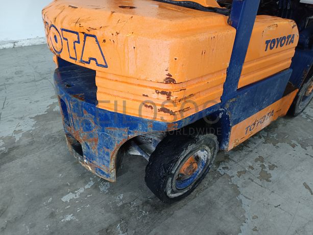 Empilhador Toyota