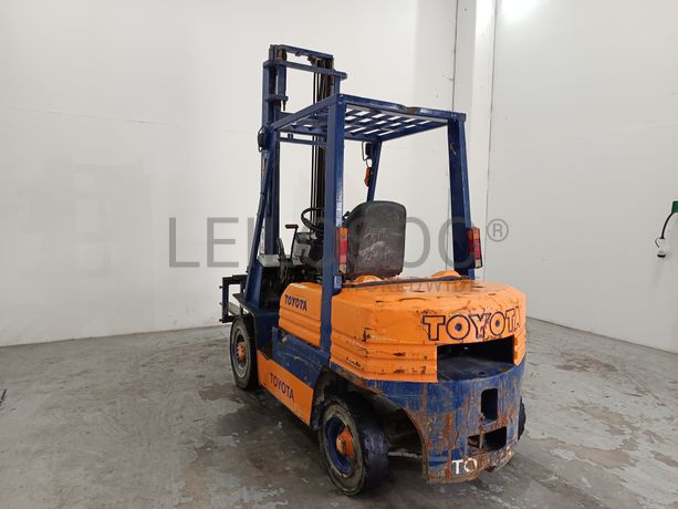 Empilhador Toyota