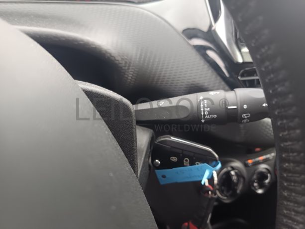 Peugeot 2008 · Ano 2019