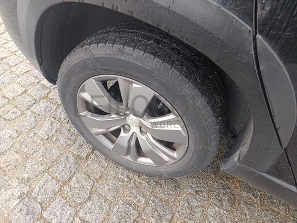 Peugeot 2008 · Ano 2019