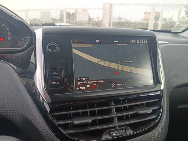 Peugeot 2008 · Ano 2019