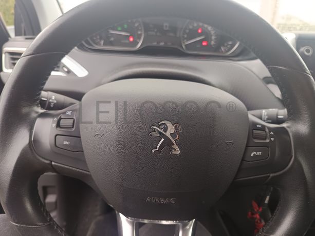 Peugeot 2008 · Ano 2019