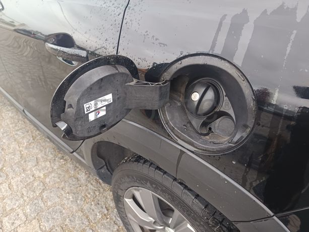 Peugeot 2008 · Ano 2019