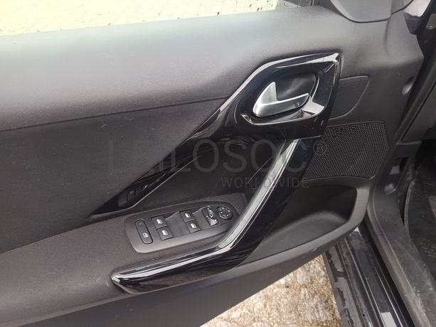 Peugeot 2008 · Ano 2019