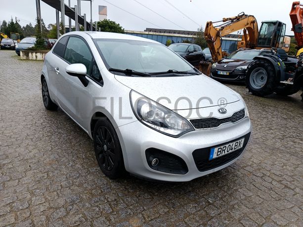 Kia Rio · Ano 2012