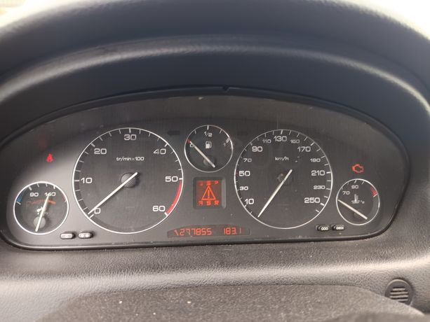 Peugeot 607 · Ano 2003