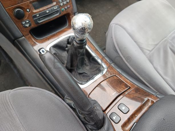 Peugeot 607 · Ano 2003