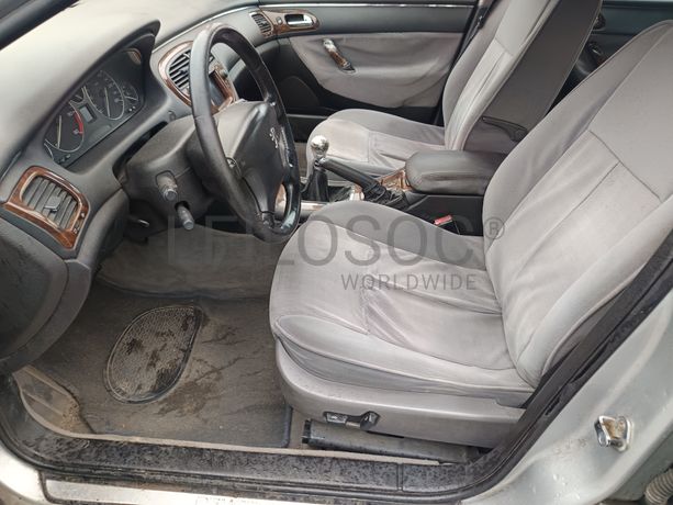 Peugeot 607 · Ano 2003