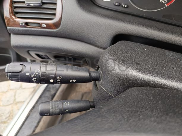 Peugeot 607 · Ano 2003