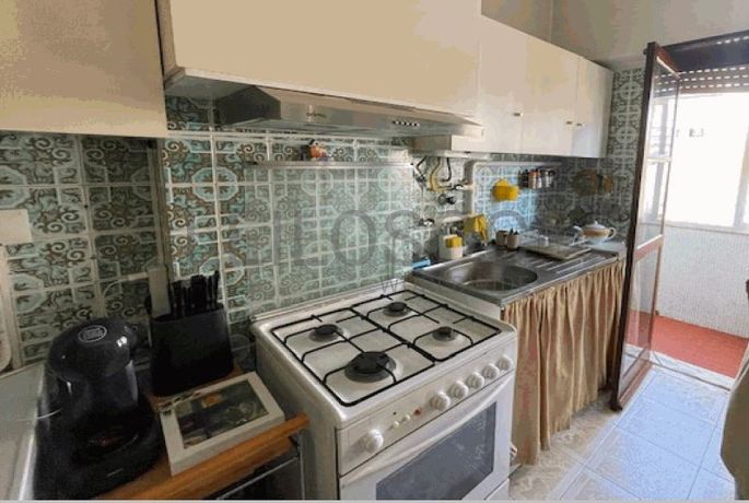 Apartamento T4 · Almada, Setúbal