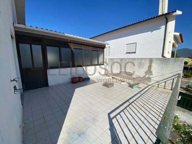 Moradia V3 · Nogueira do Cravo, Oliveira do Hospital