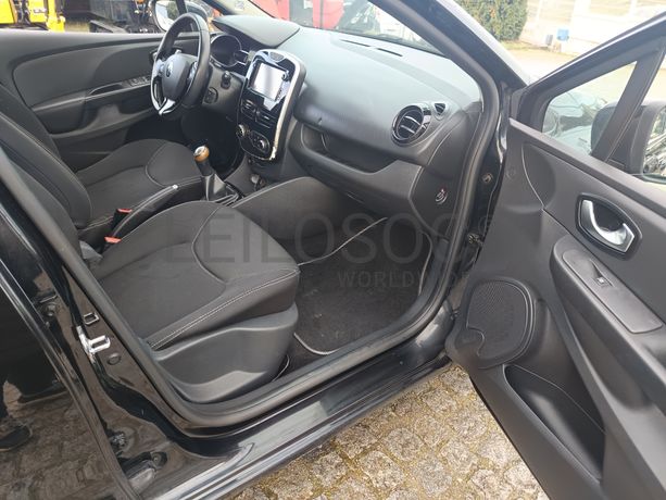 Renault Clio · Ano 2016