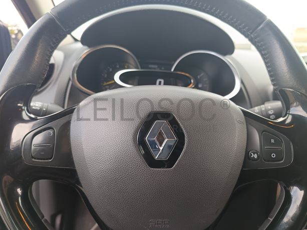 Renault Clio · Ano 2016