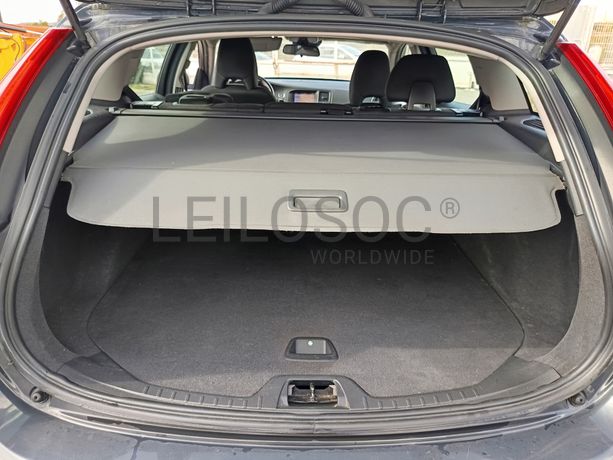 Volvo V60 · Ano 2017