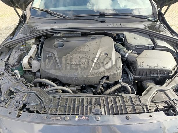Volvo V60 · Ano 2017