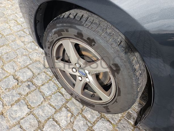 Volvo V60 · Ano 2017