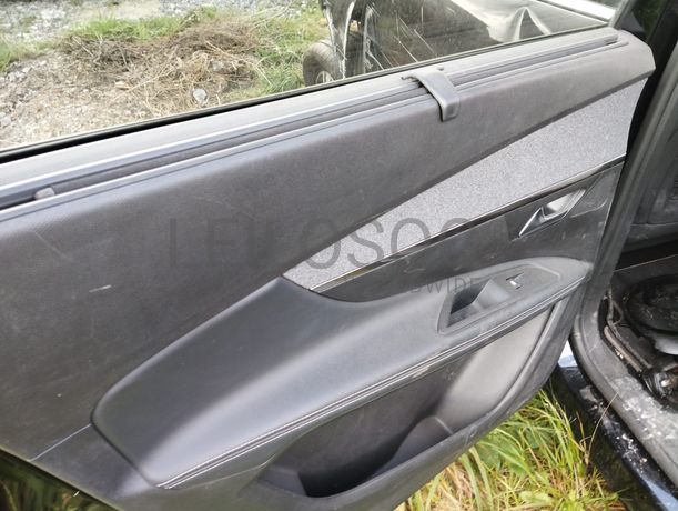 Peugeot 5008 · Ano 2020