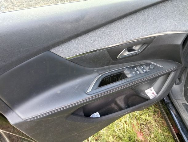 Peugeot 5008 · Ano 2020