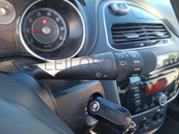 Fiat Punto · Ano 2010