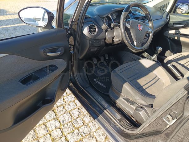 Fiat Punto · Ano 2010