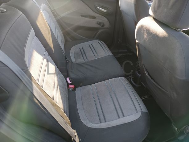 Fiat Punto · Ano 2010